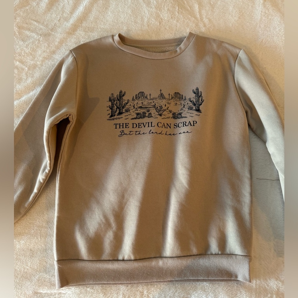 Sweatshirt